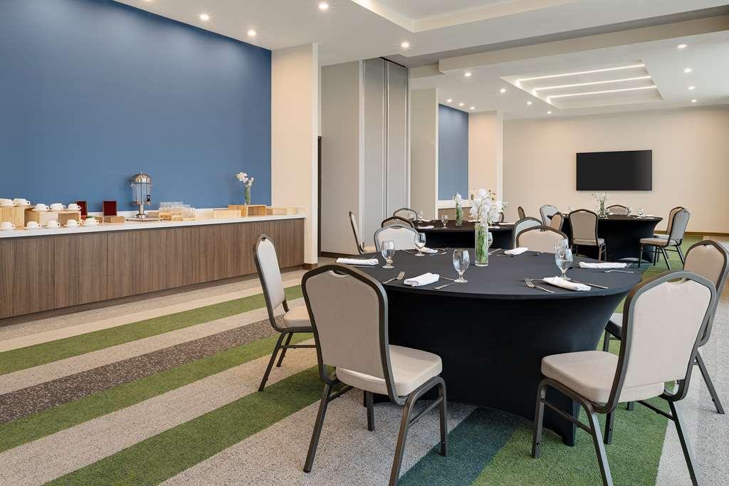 Hilton Garden Inn San Jose Airport City Mall Alajuela Instalações foto